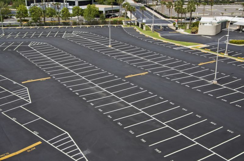 Cost of Commercial Parking Lot Sealing in Westfield, IN